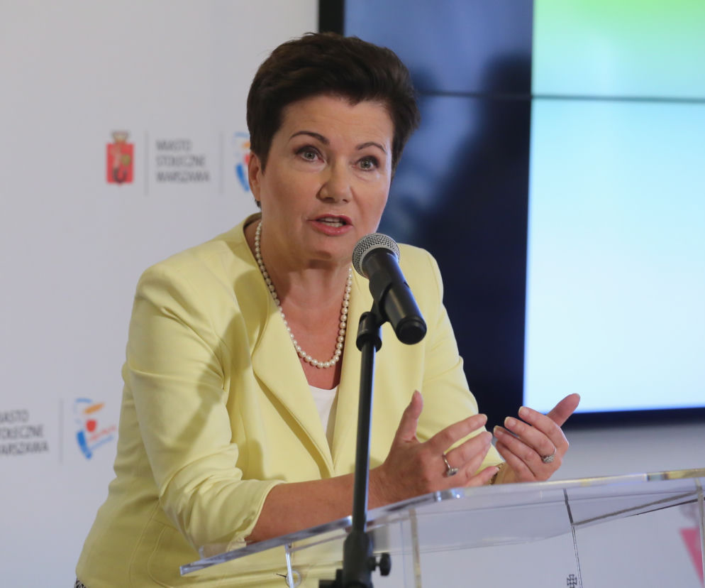 HANNA GRONKIEWICZ-WALTZ ZWALA WINĘ NA URZĘDNIKÓW