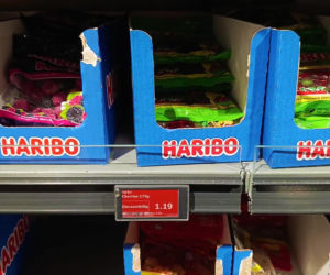 Żelki Haribo w polskich i niemieckich sklepach