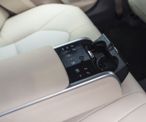 Toyota Camry 2.5 Hybrid Dynamic Force 218 KM e-CVT Executive