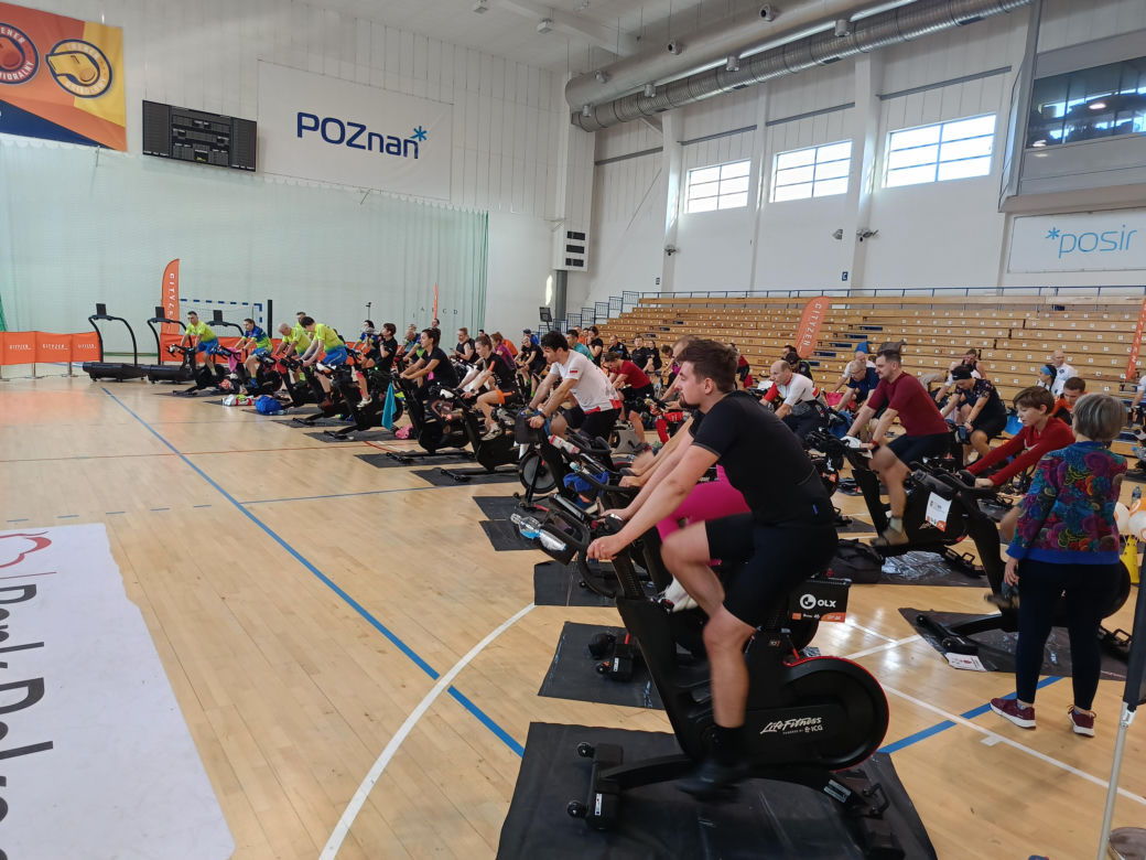 WOŚP 2025: Rowerowy Zawrót Głowy w hali AWF