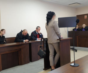 Podciął gardło koledze, bo pokłócili się o kobietę. W tle walka o dziecko