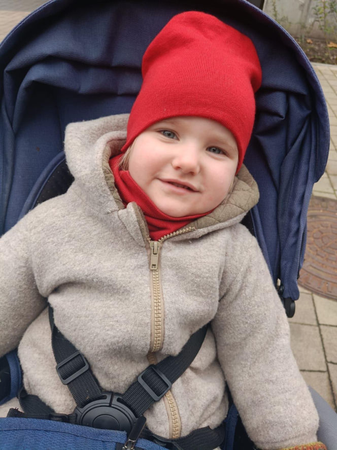 Waldemar Nawrocki i Adrian Domalewski pomagają Anielce