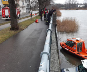 Zwłoki kobiety w średnim wieku wyłowione z Odry w centrum Wrocławia