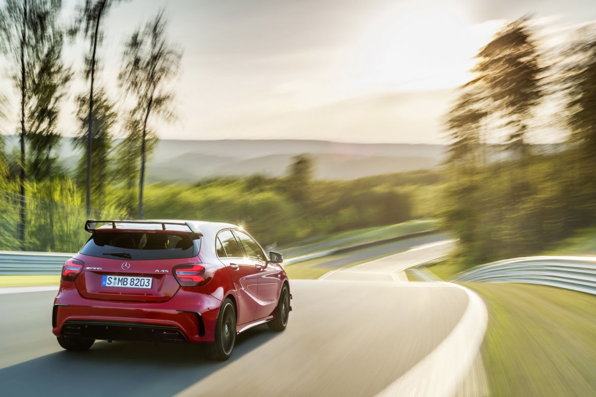 Mercedes-Benz A45 AMG lifting 2016