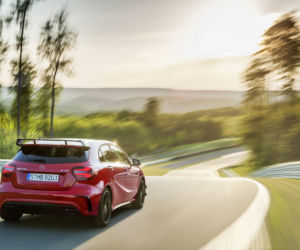 Mercedes-Benz A45 AMG lifting 2016