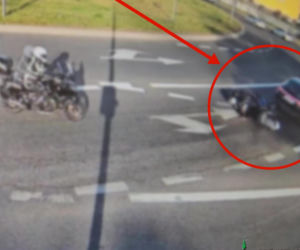 Motocyklistka zderzyła się z samochodem. Nagranie wszystko wyjaśnia