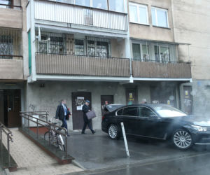 Przerobili blok Macierewicza na twierdzę