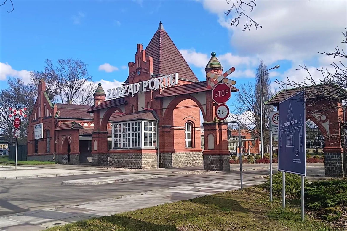 Brama Zarządu Portu Szczecin-Świnoujście