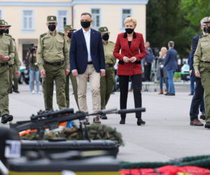 Agata Duda pierwszy raz publicznie pojawiła się po kontuzji kostki