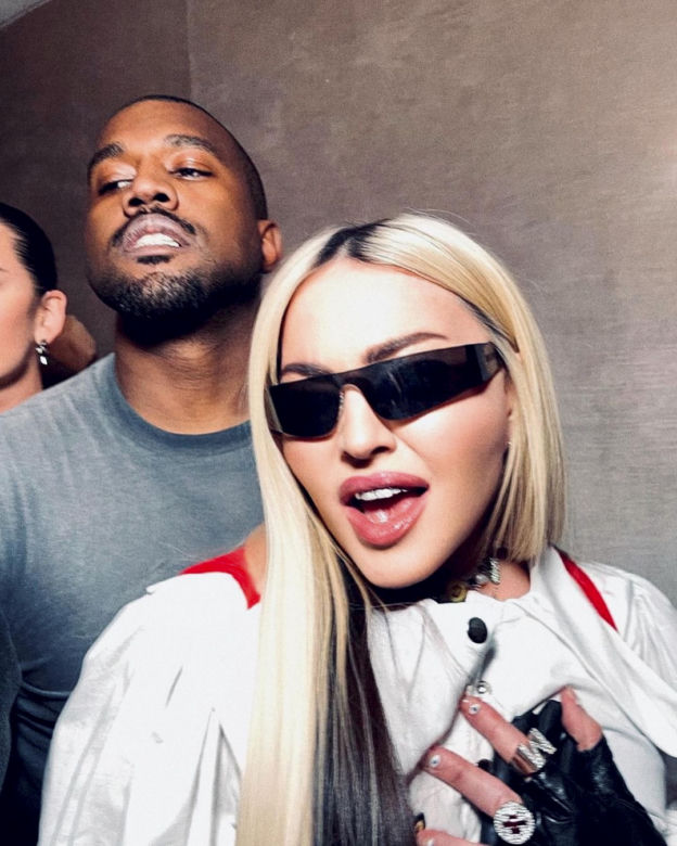 Madonna obściskuje się z seksowną aktorką! Julia Fox zagra krolową popu?