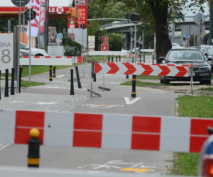 Zagrodzili ścieżkę dla bezpieczeństwa