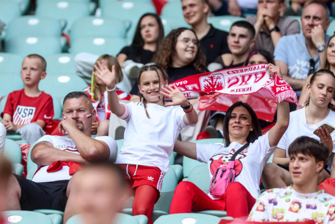 Polska - Ukraina. Tłumy kibiców na trybunach. Znajdź się na zdjęciu!