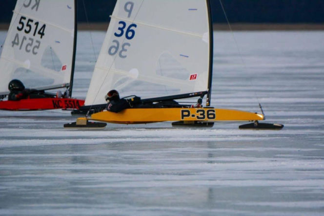 Karol Jabłoński mistrzowsko kończy sezon bojerowy