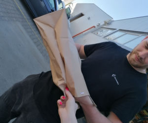 Maciek zgarnął eskowy box i sushi od YamiSushi