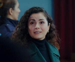 Dziedzictwo, odcinek 1049: Aynur chwilowo odzyska wolność i odsunie od siebie Sinana. Przed czym chce go chronić?