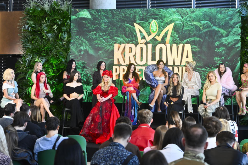 Monika Jarosińska robi sobie dżunglę