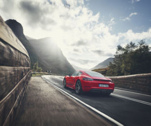 Porsche 718 Cayman T