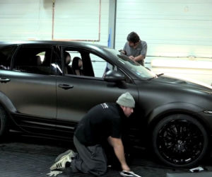 Porsche Cayenne Lumma Design - auto piłkarza Wojtka Szczęsnego
