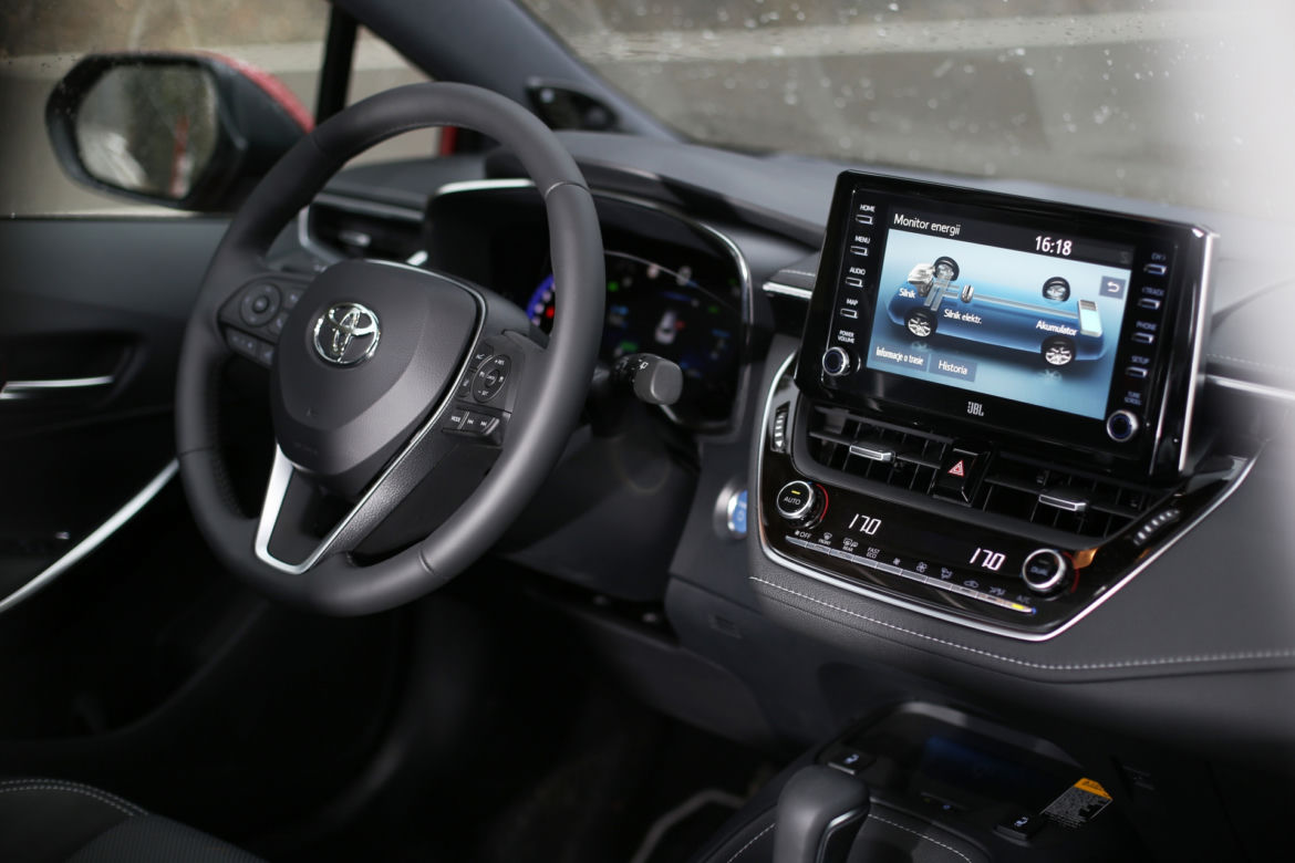 Toyota Corolla Touring Sports 2.0 Hybrid 180 KM e-CVT Executive