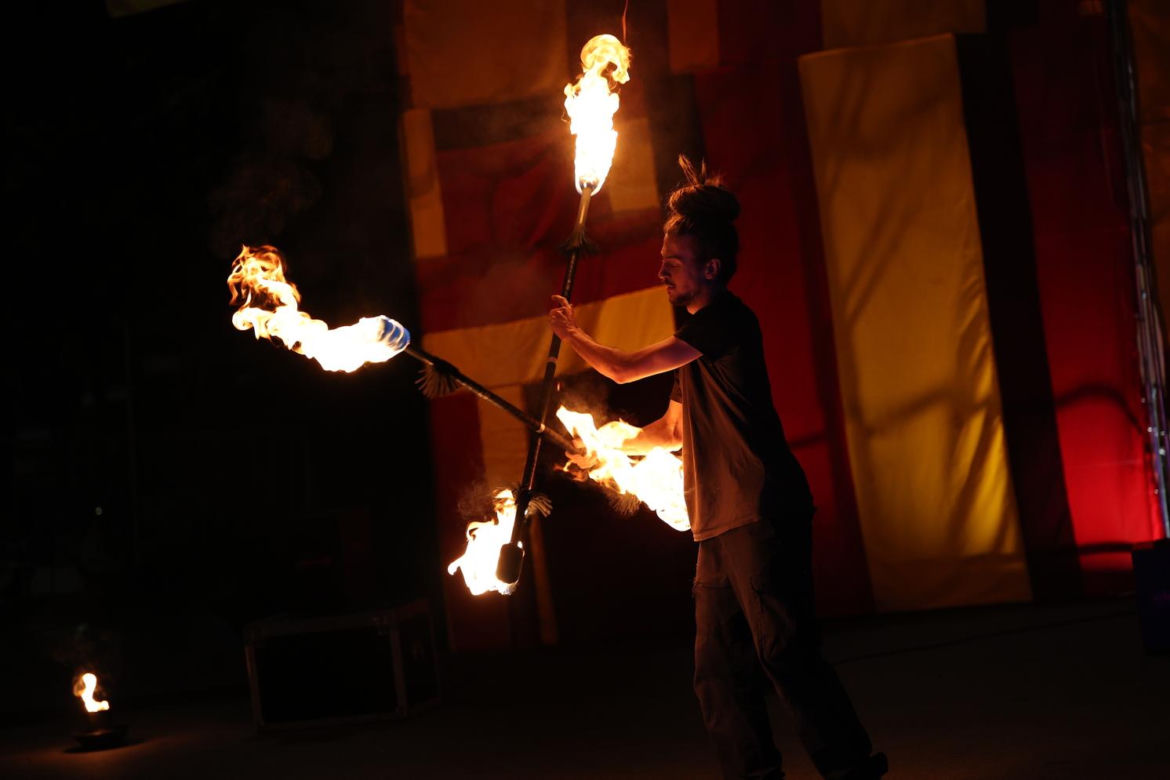 Fire Jam sprawił, że Park Ludowy w Lublinie zapłonął! Tak było podczas Europejskiej Konwencji Żonglerskiej