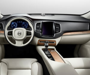 Volvo XC90 T6