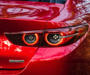 Mazda 3 Sedan 2.0 SKYACTIV-X 180 KM 6MT Enso