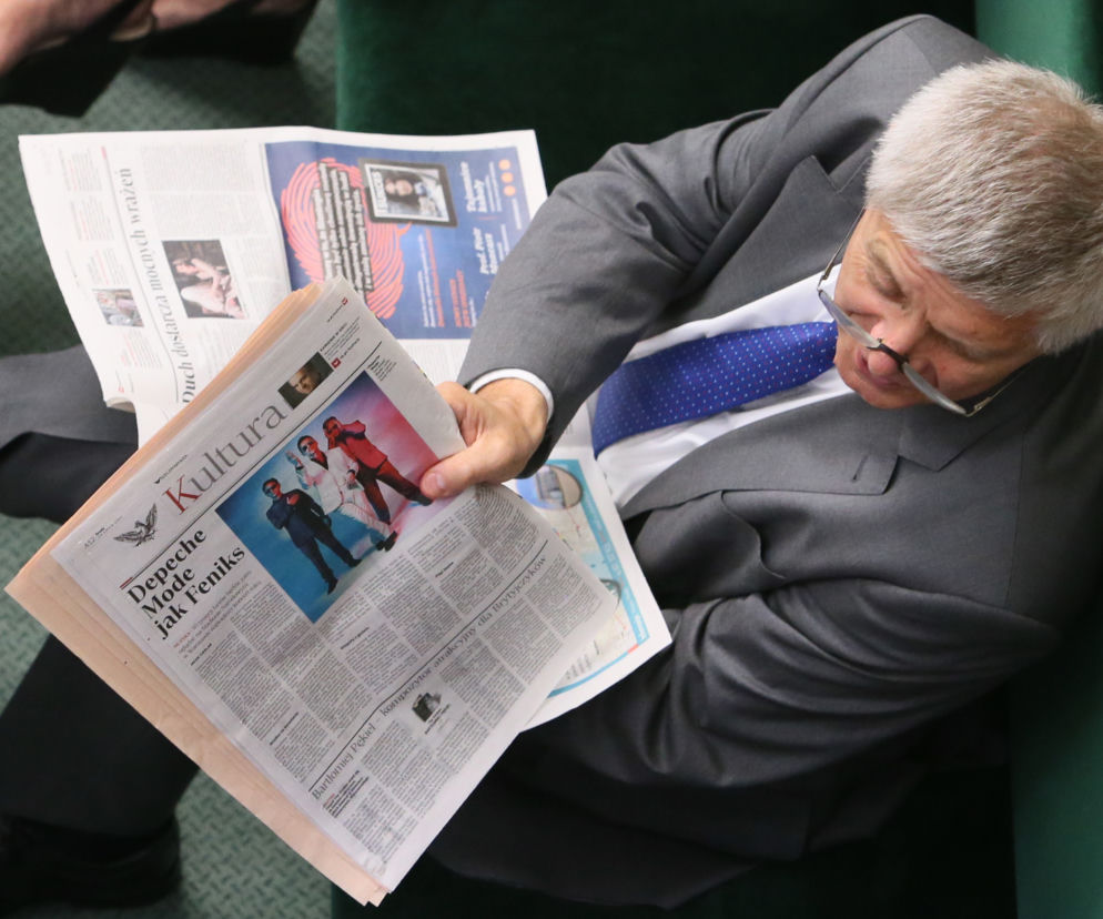 marek belka w sejmie podczas obrad nt deficytu budzetowego (7)