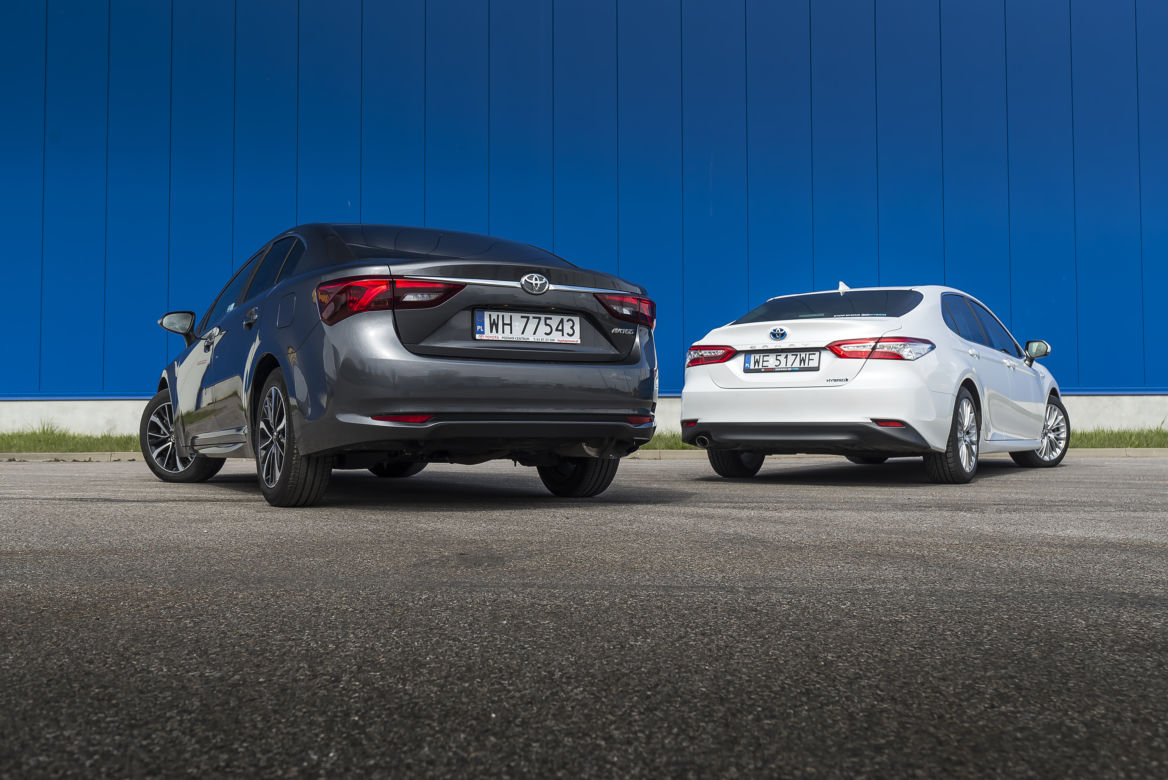 Toyota Avensis 2.0 Valvematic 152 KM 6MT Premium & Toyota Camry 2.5 Hybrid 218 KM e-CVT Executive + VIP