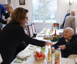 Małgorzata Kidawa-Błońska wpadała na wigilię w Skolimowie. Wzruszające sceny [ZDJĘCIA]