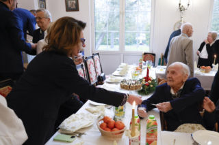 Małgorzata Kidawa-Błońska wpadała na wigilię w Skolimowie. Wzruszające sceny [ZDJĘCIA]