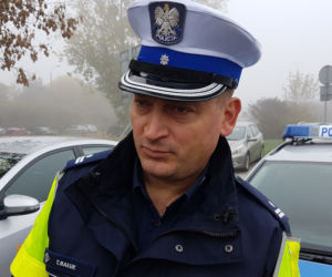 Rozbłyśnij rozsądkiem - załóż odblask - akcja policji w powiecie toruńskim
