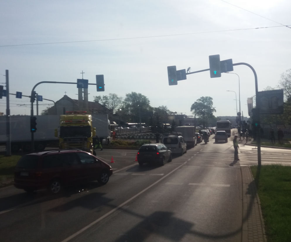Tragedia na rondzie Fordońskim! W wypadku zginęły trzy osoby