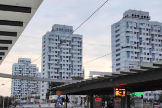 PRL we Wrocławiu wciąż żyje! Te miejsca przeniosą cię w czasie