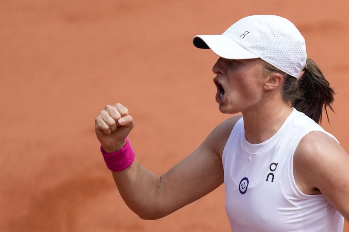 Finał Roland Garros Świątek - Muchova