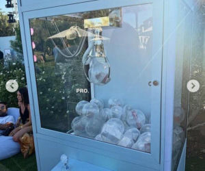 Sara Boruc z córką na Coachelli. Trudno rozróżnić, która jest starsza!