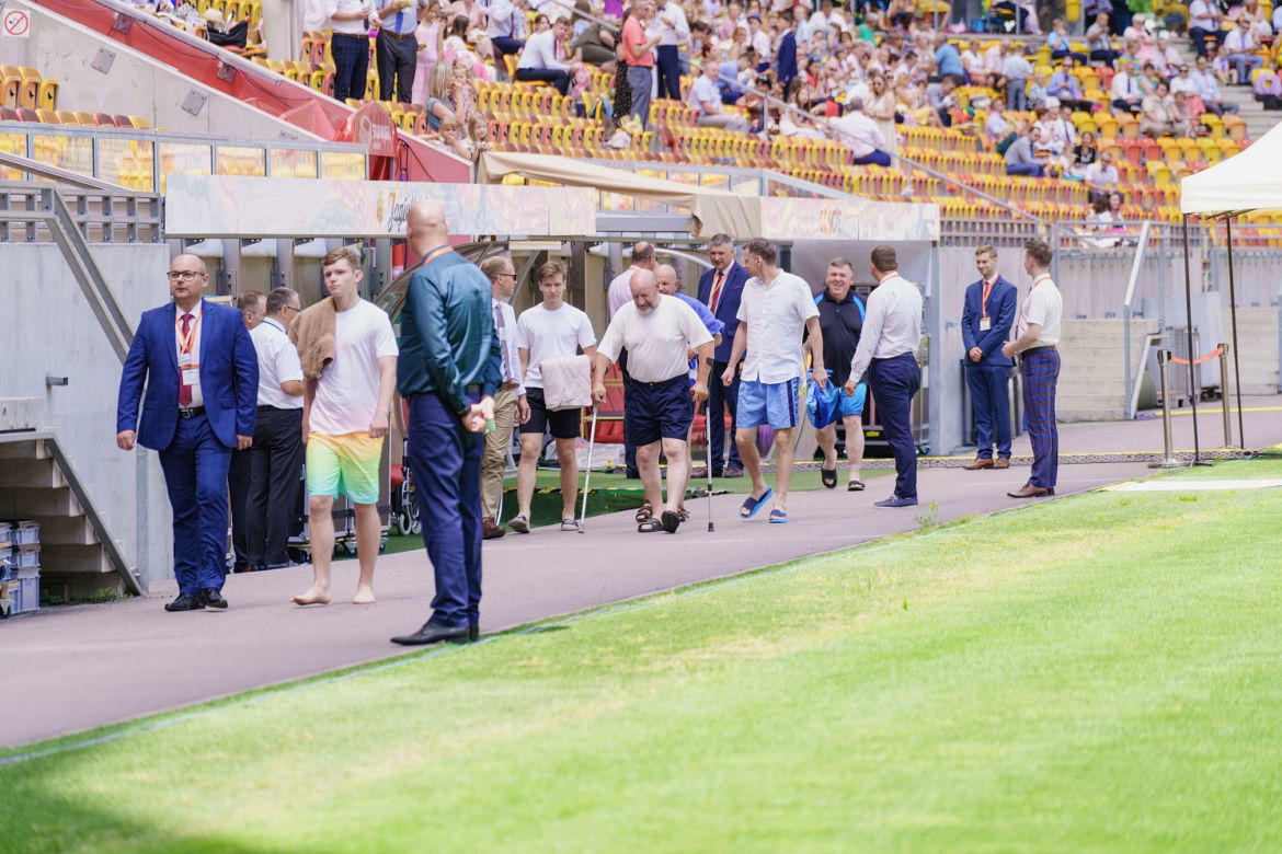 Białystok. Kongres Świadków Jehowy zgromadził tłumy na Stadionie Miejskim