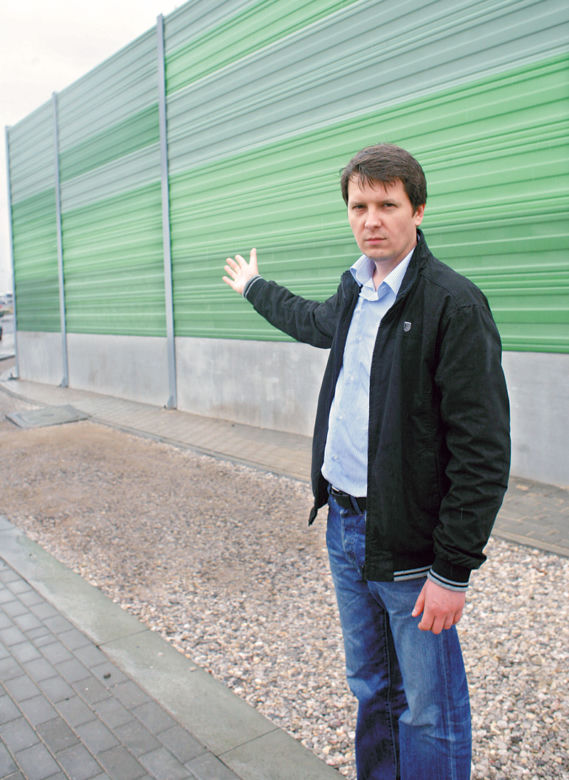 Ekrany blokują otwarcie wiaduktów