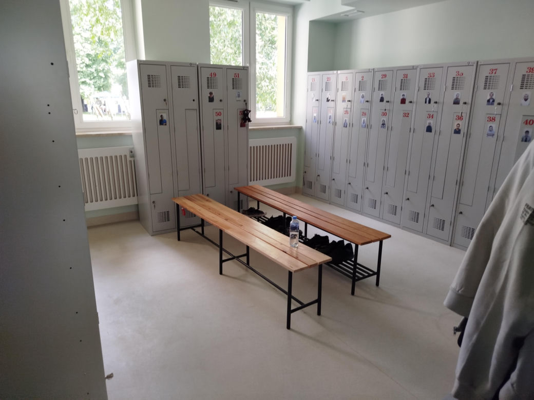 Przez lata ŚDS w Siedlcach działał w dwóch lokalizacjach, teraz już oficjalnie funkcjonuje w jednym miejscu, w budynkach dostosowanych do potrzeb osób z niepełnosprawnościami. 