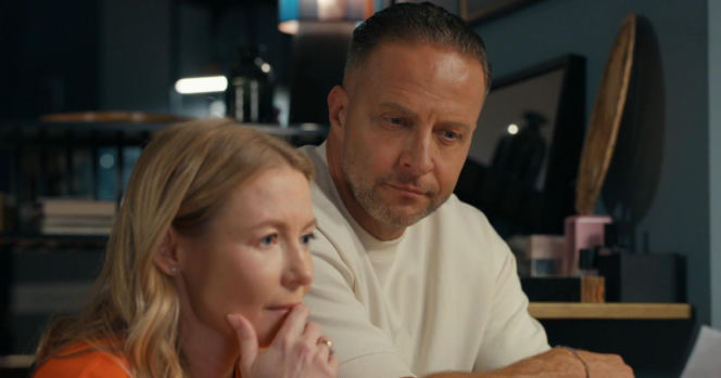 Barwy szczęścia odc. 3271. Dominika (Karolina Chapko), Sebastian (Marek Krupski)