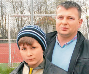 Zamknęła dzieci w grobowcu