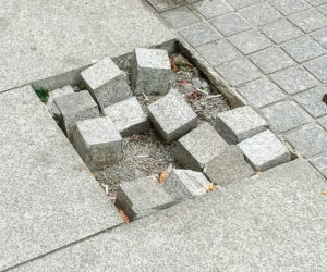 Zniszczenia na ulicy Bogusława