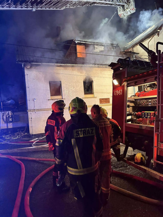 Pożar pensjonatu w Świeradowie-Zdroju. Budynek spłonął dzień po wyjeździe gości