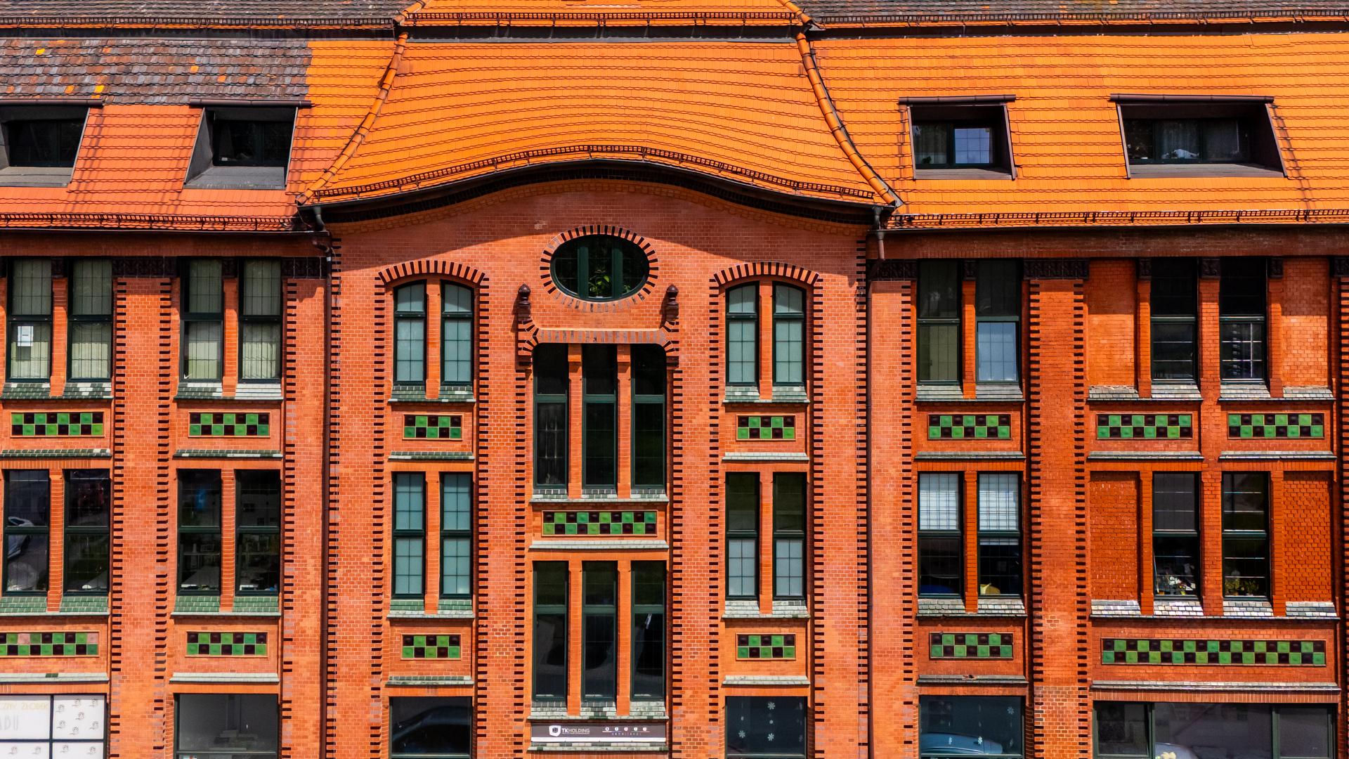Kaufhaus w Rudzie Śląskiej - luksusowy przedwojenny dom towarowy i osiedle patronackie przy nim