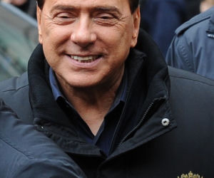 Silvio Berlusconi cały i zdrowy 