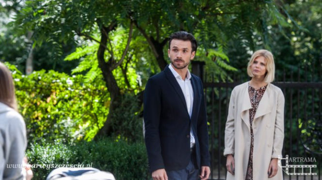 Barwy szczęścia odc. 1237. Iwona (Izabela Zwierzyńska), Alek (Krzysztof Wach)