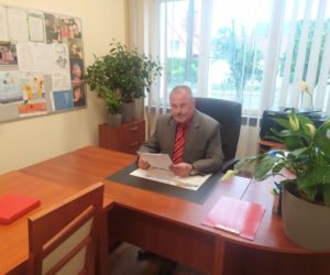 Dąbrówka Stany, gmina Skórzec: nowym wozem strażackim, po nowej drodze, do nowej szkoły