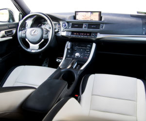 Lexus CT 200h F Sport 1.8 Hybrid 136 KM
