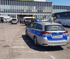 Ewakuowano pasażerów Dworca Zachodniego. Pijany wariat krzyczał, że miał bombę! 