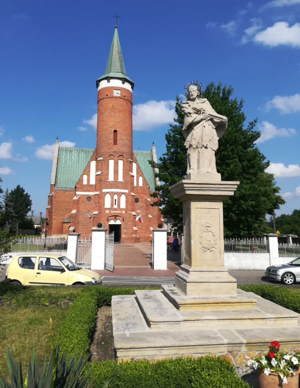 Tu od XIX wieku powstają słynne sztućce. To jedno z najciekawszych miast w Łódzkiem
