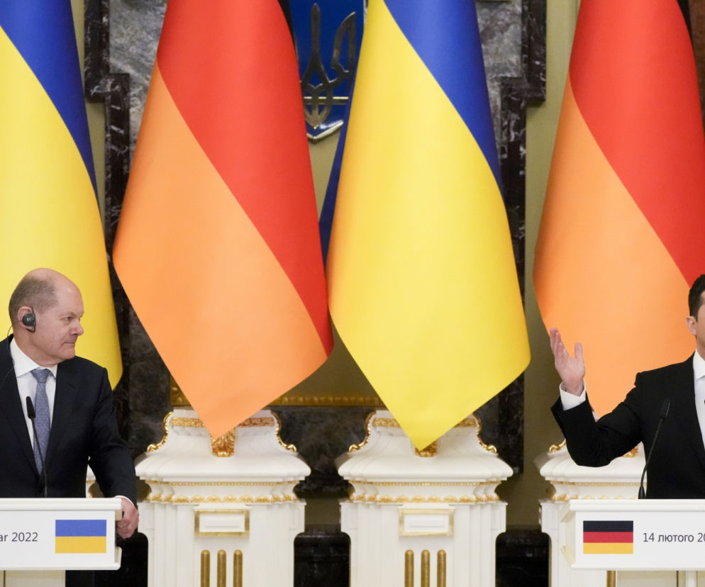 Prezydent Ukrainy Wołodymyr Zełenski, kanclerz Niemiec Olaf Scholz  
